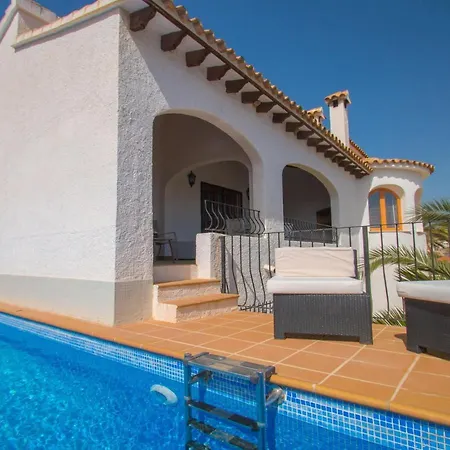 Alexia - Plusholidays Villa